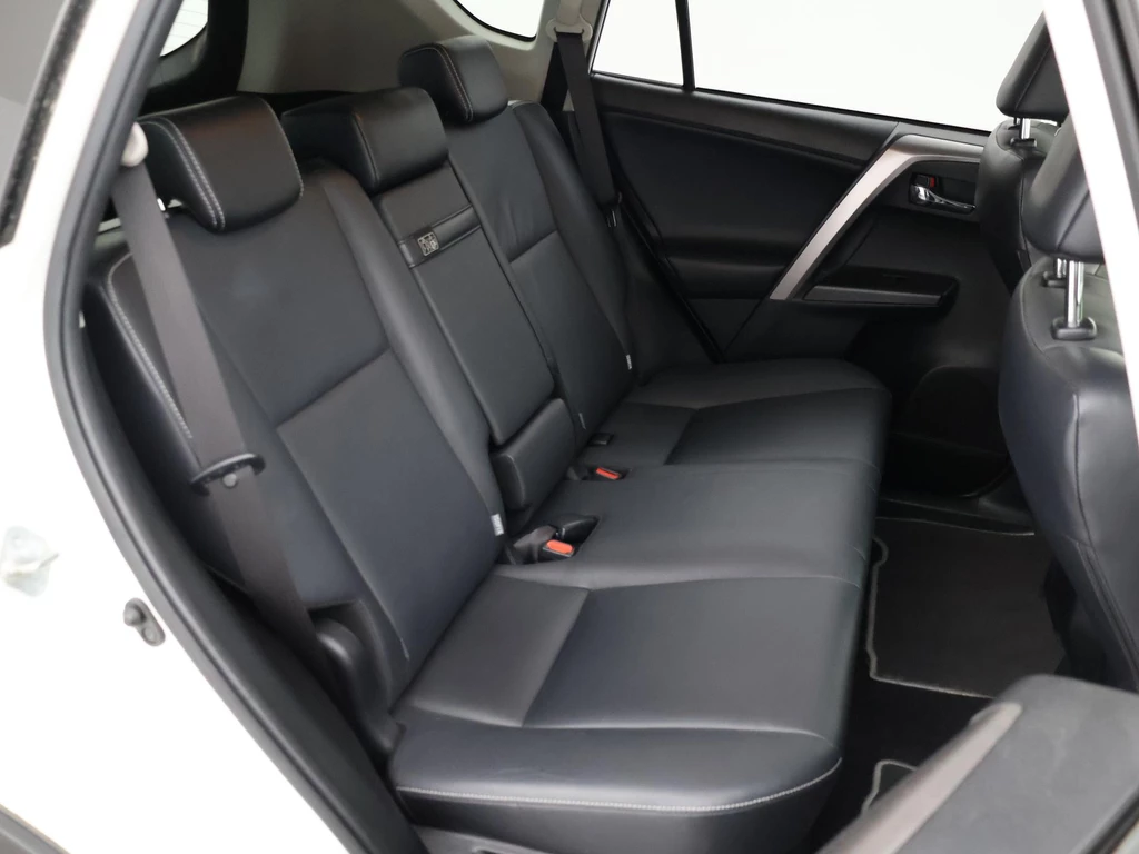Toyota RAV4 – foto 13