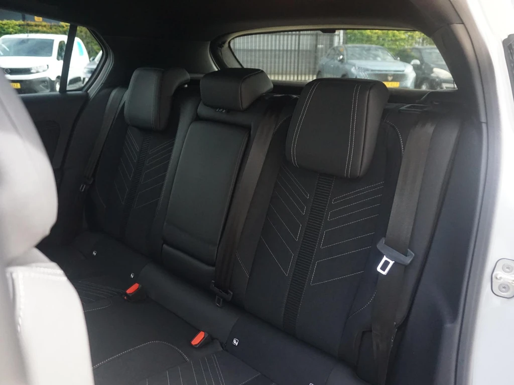 Opel Astra – foto 40