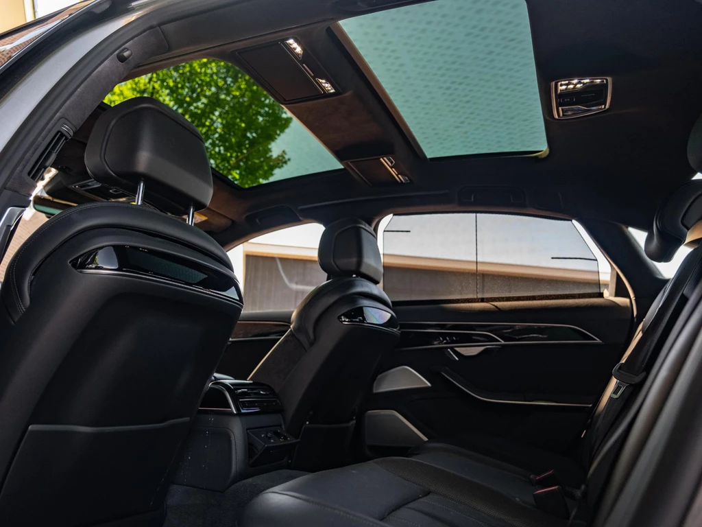 Audi A8 – foto 34
