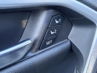 Toyota RAV4 – thumbnail 31
