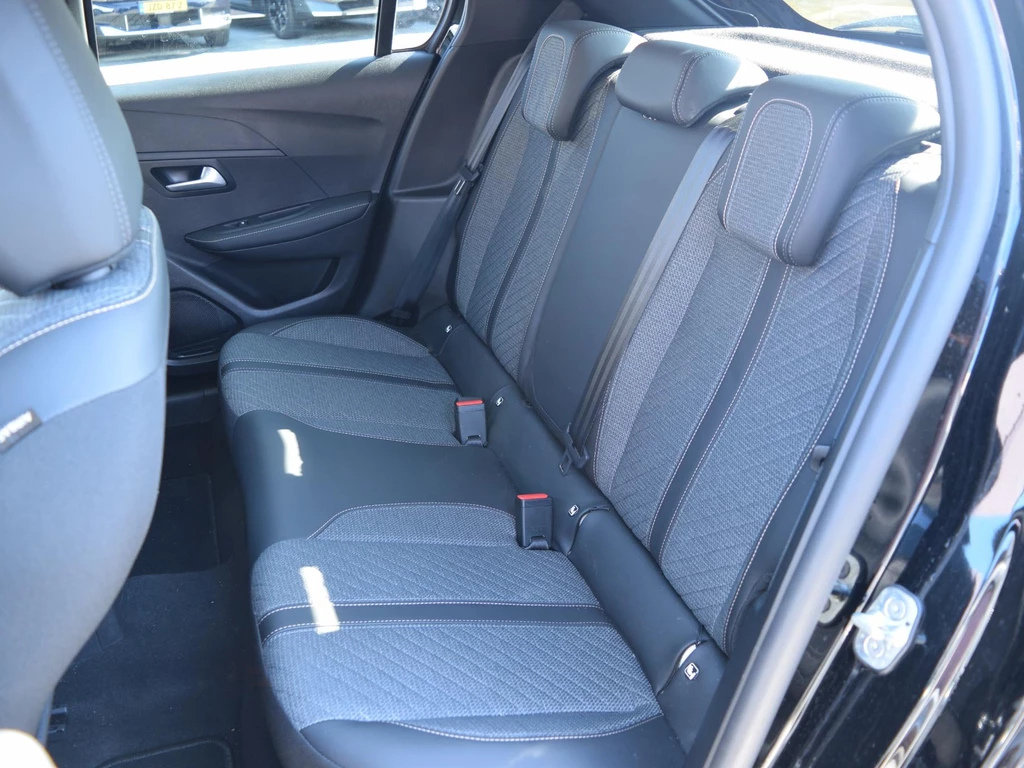 Peugeot 208 – foto 17
