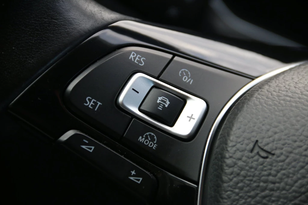 Volkswagen T-Roc – foto 13