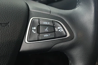 Ford Kuga – thumbnail 12