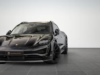 Porsche Taycan – thumbnail 2