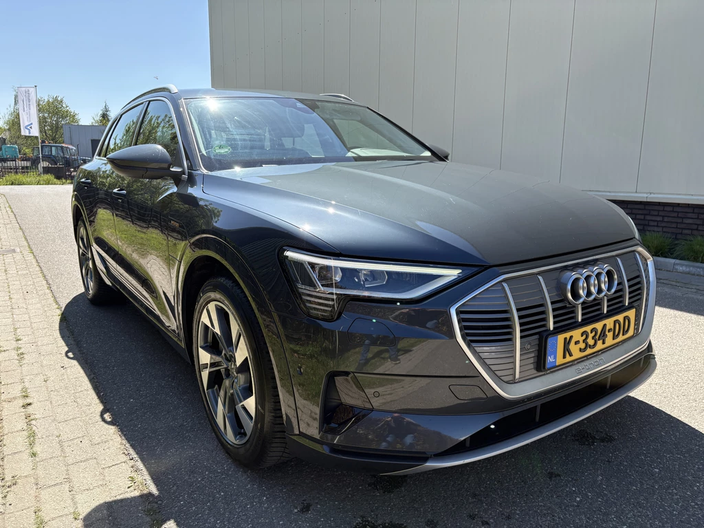 Audi e-tron – foto 8