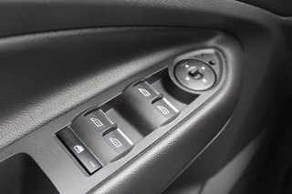 Ford Kuga – thumbnail 7
