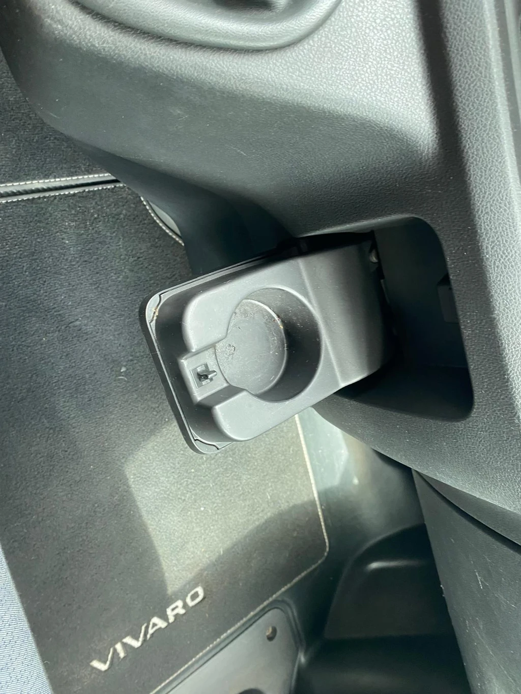 Opel Vivaro – foto 21