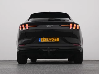 Ford Mustang Mach-E – thumbnail 10