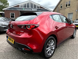 Mazda 3 – thumbnail 4