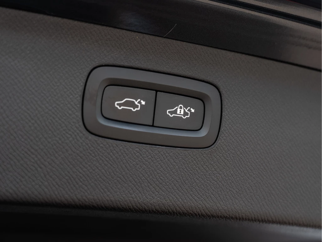 Volvo XC90 – foto 15
