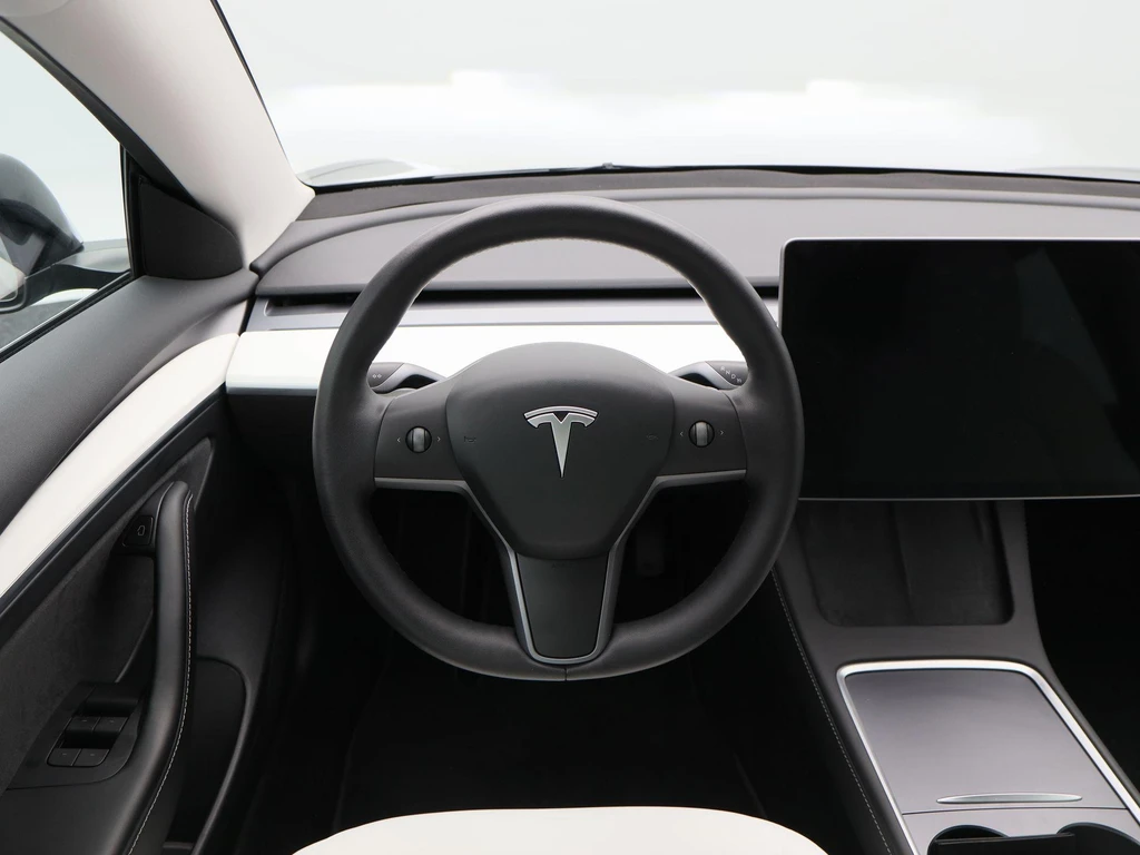 Tesla Model 3 – foto 30
