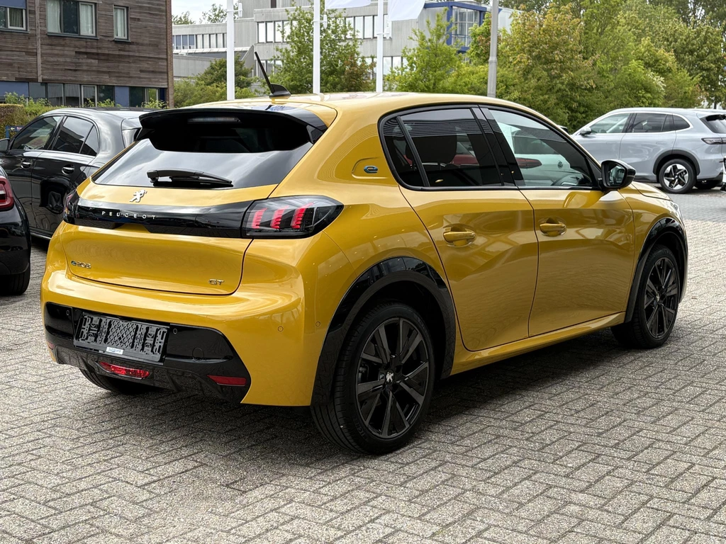Peugeot e-208 – foto 6