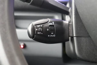 Opel Vivaro – thumbnail 21