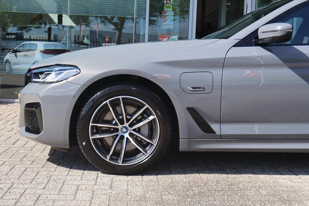 BMW 5 Serie – foto 17
