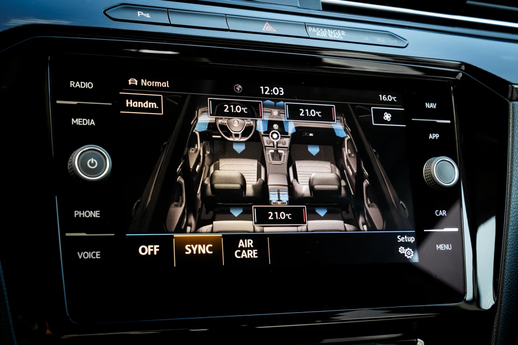 Volkswagen Passat – foto 37