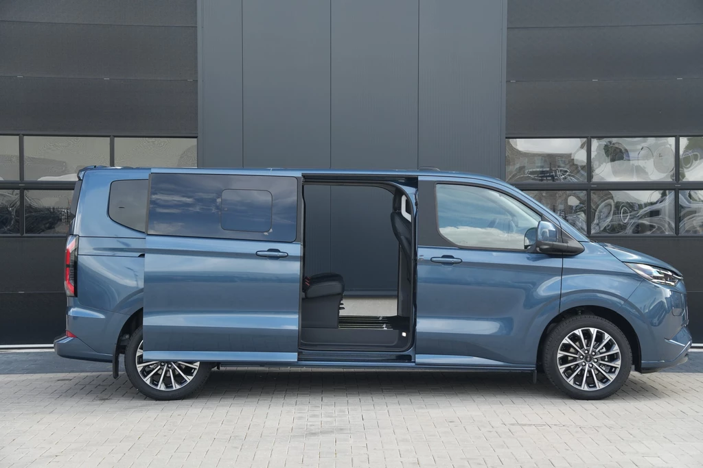 Ford Tourneo Custom – foto 7