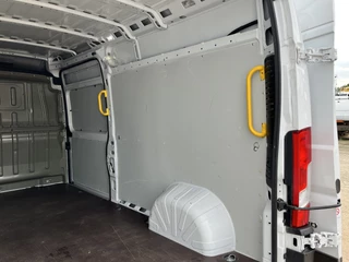 Opel Movano – thumbnail 16