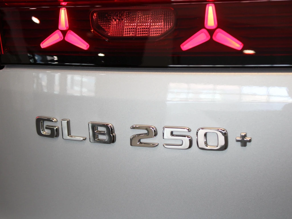 Mercedes-Benz GLB – foto 18