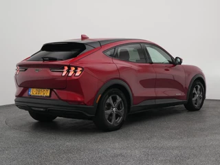 Ford Mustang Mach-E – thumbnail 10