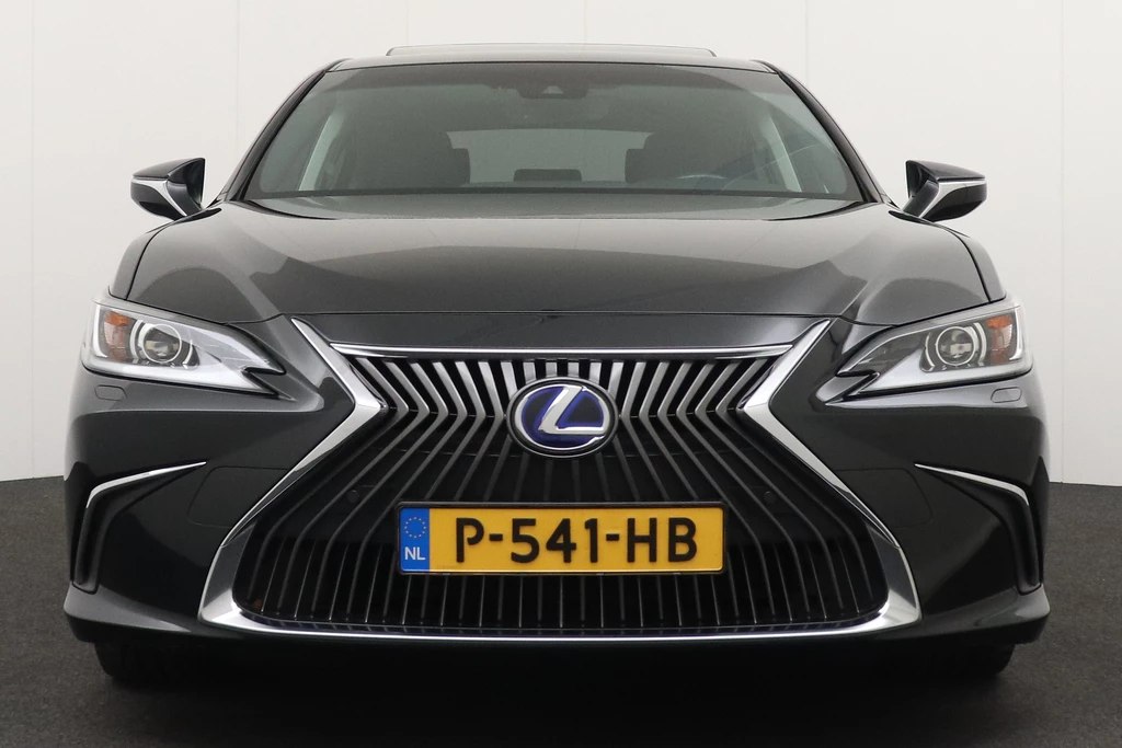 Lexus ES – foto 6