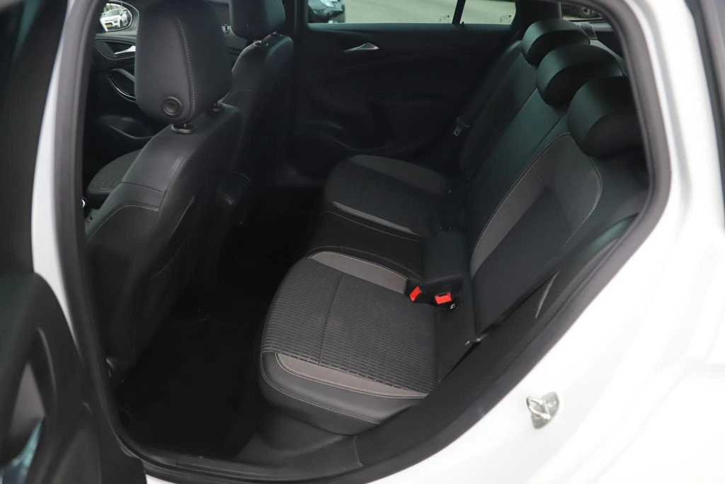 Opel Astra – foto 7