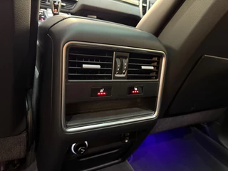 Porsche Cayenne – thumbnail 24