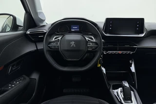 Peugeot 208 – thumbnail 32