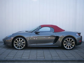 Porsche 718 – thumbnail 1
