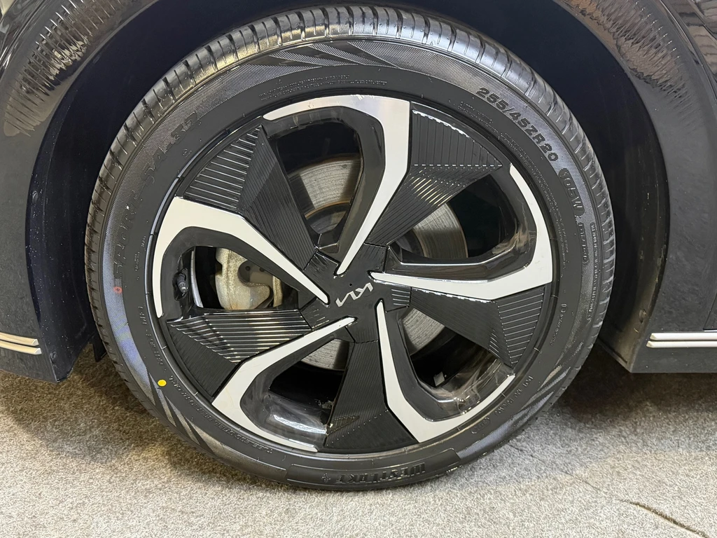 Kia EV6 – foto 8