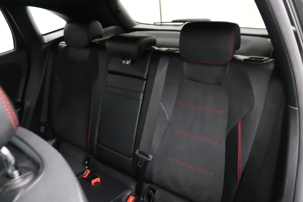 Mercedes-Benz EQA – foto 13