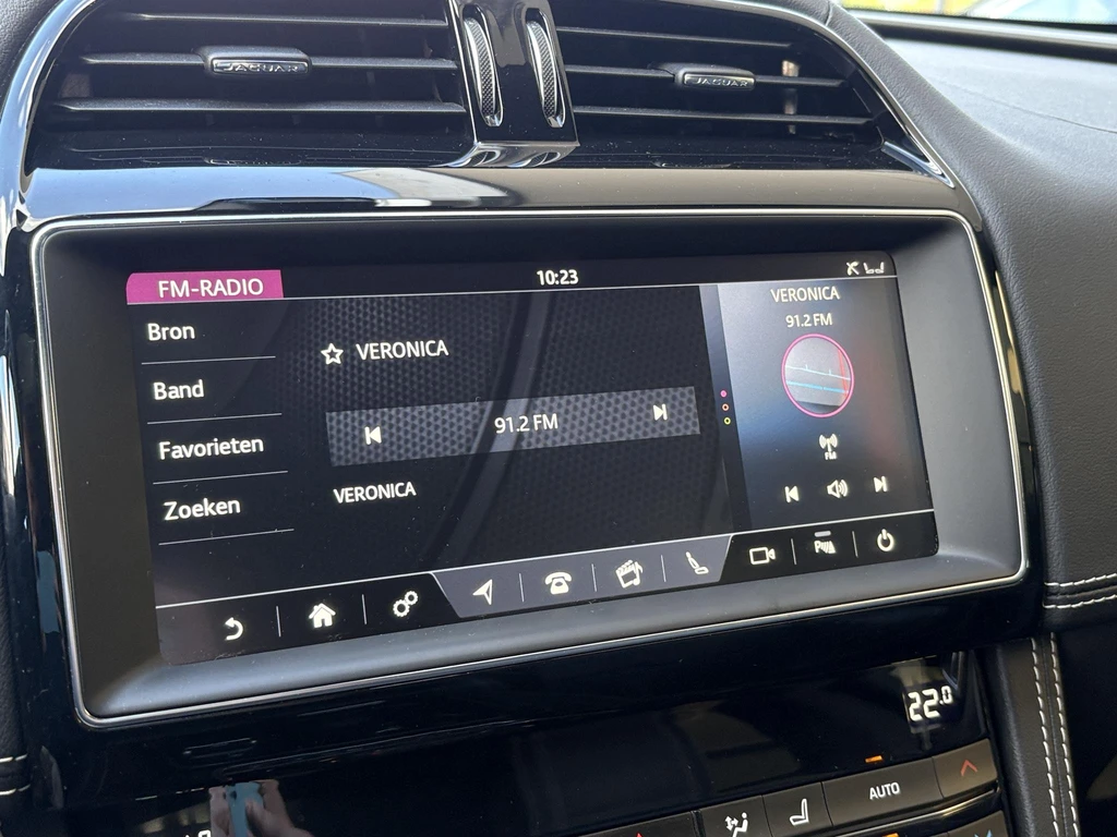 Jaguar F-PACE – foto 42