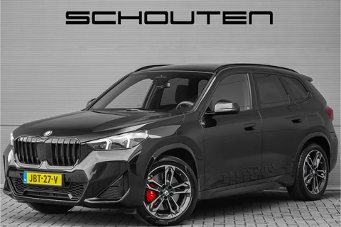BMW X1 sDrive20i M-Sport Pro Pano Keyless Premium Camera 19"