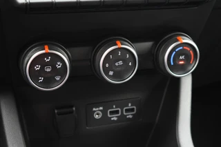 Renault Clio – thumbnail 43