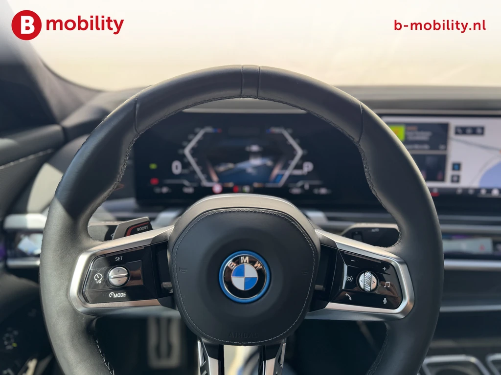 BMW i7 – foto 17
