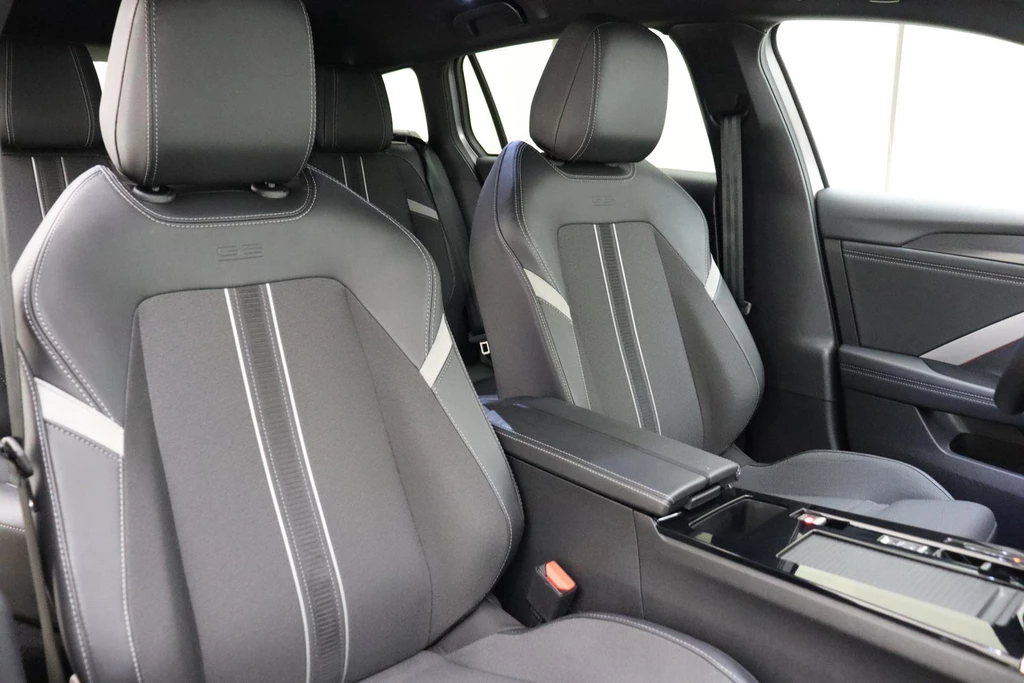 Opel Astra – foto 12