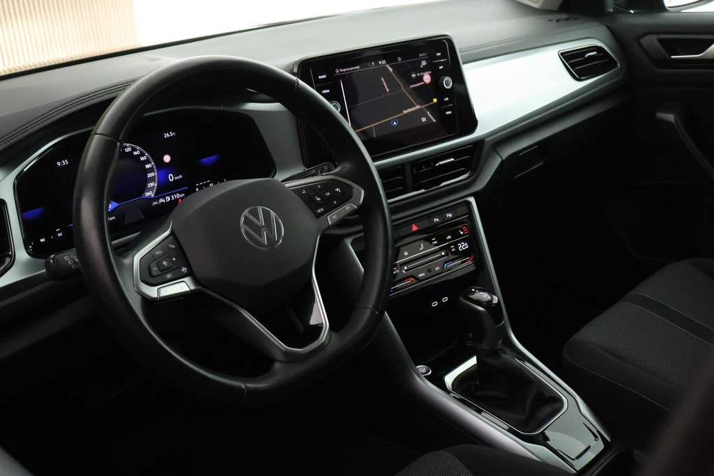 Volkswagen T-Roc – foto 8