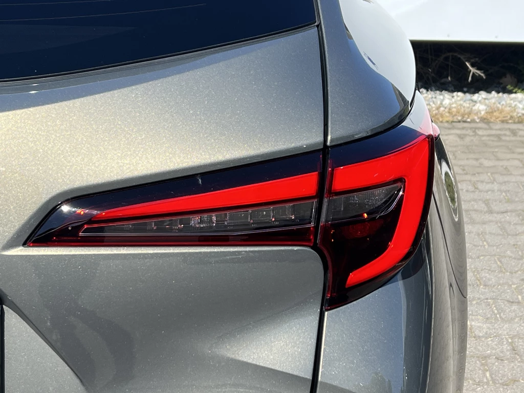 Toyota Corolla Touring Sports – foto 8