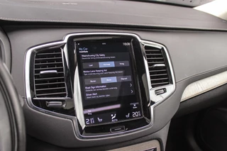 Volvo XC90 – thumbnail 38
