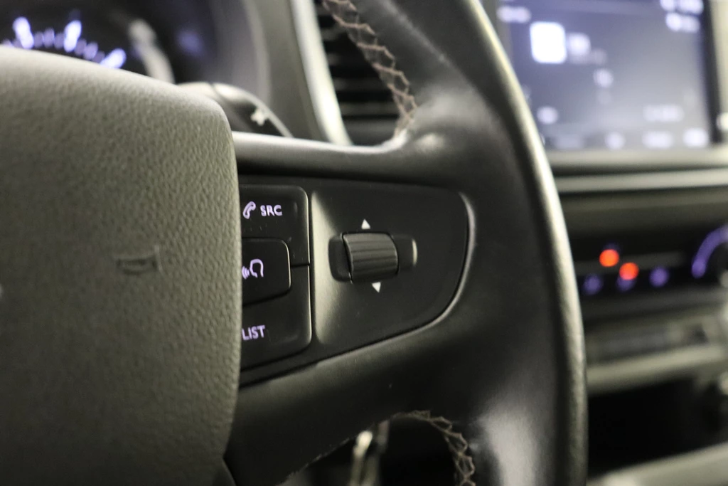 Opel Vivaro – foto 18