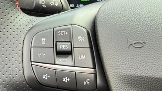 Ford Kuga – thumbnail 29
