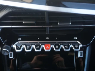 Peugeot 2008 – thumbnail 32