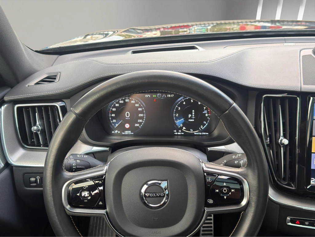 Volvo XC60 – foto 16