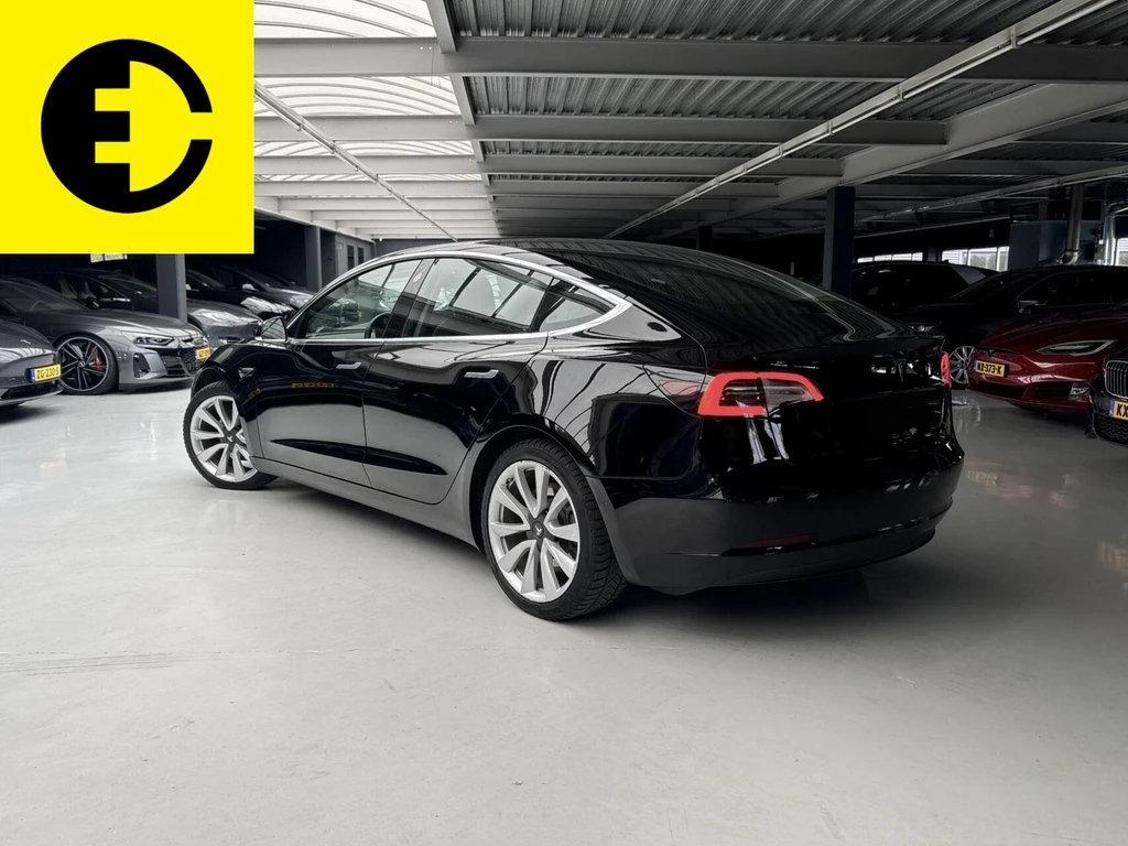 Tesla Model 3 – foto 5