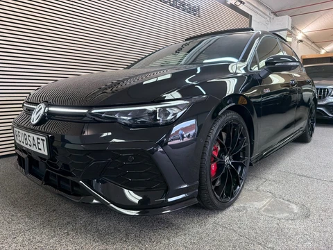 Volkswagen Golf 8.5 2.0 TSI GTI Clubsport Akrapovic Panodak Full Options Incl 12Mnd Garantie