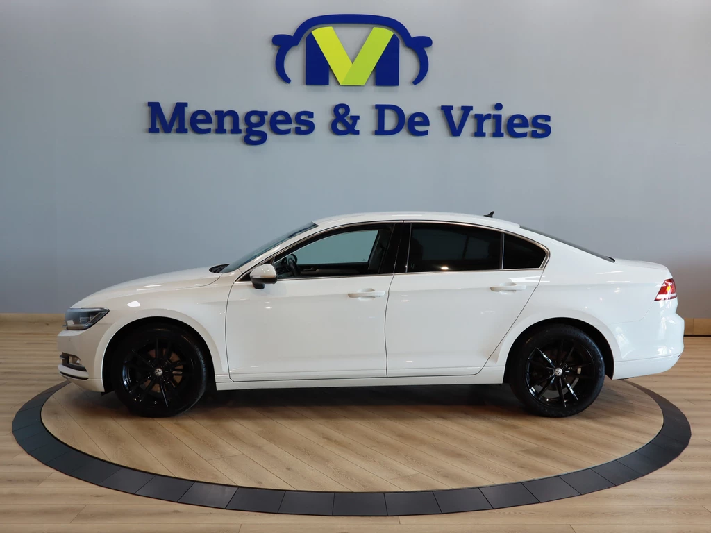 Volkswagen Passat – foto 2