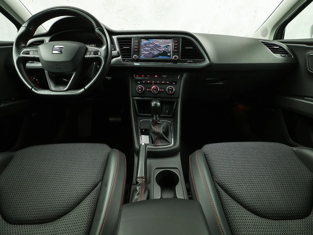 SEAT Leon – foto 6
