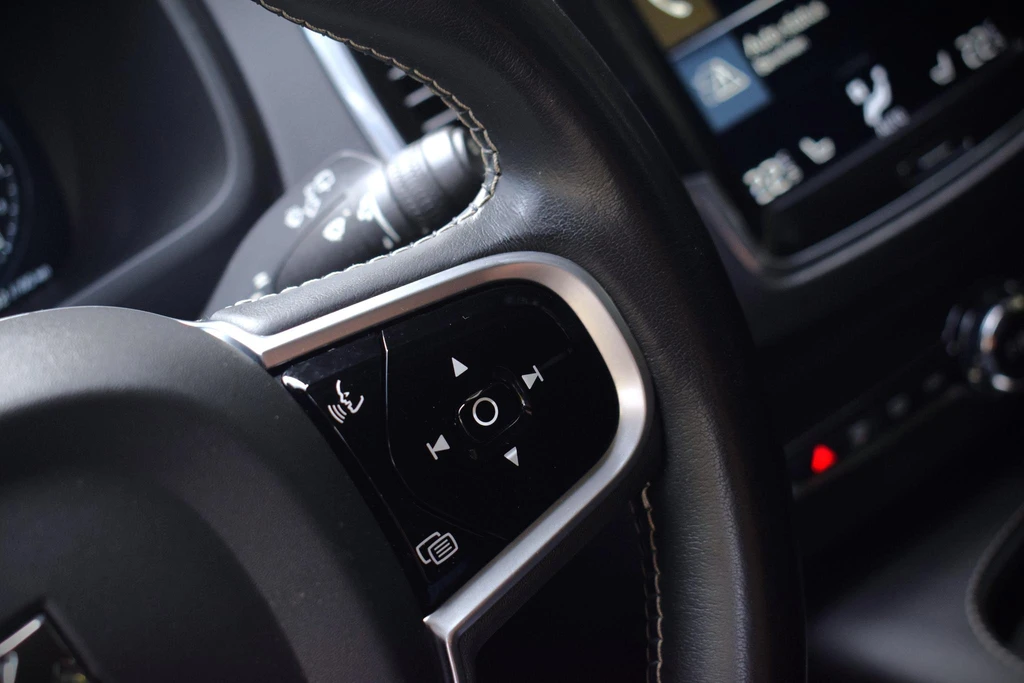 Volvo XC90 – foto 28
