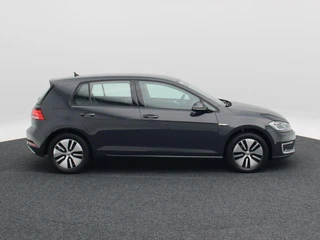 Volkswagen e-Golf – thumbnail 6