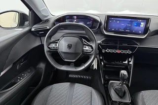 Peugeot 208 – thumbnail 8