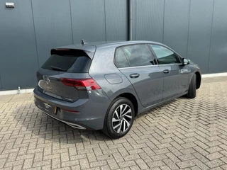 Volkswagen Golf – thumbnail 4